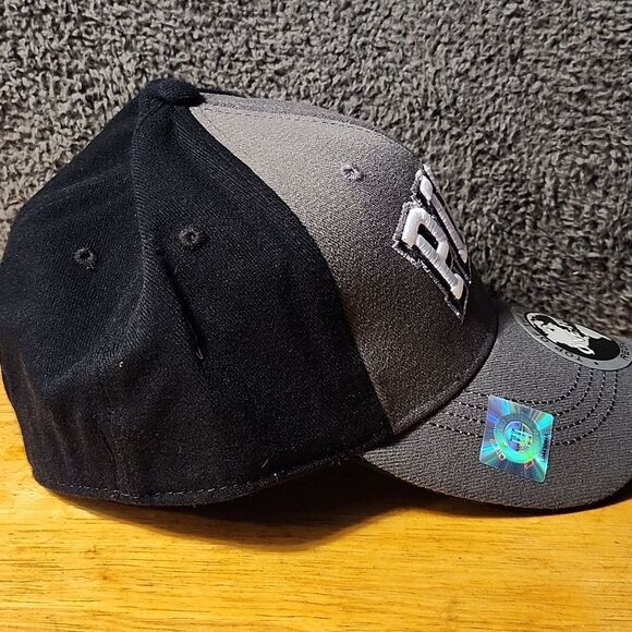 Top of the World University of Pittsburgh Panthers Pitt Stretchfit Hat - New - Picture 5 of 7